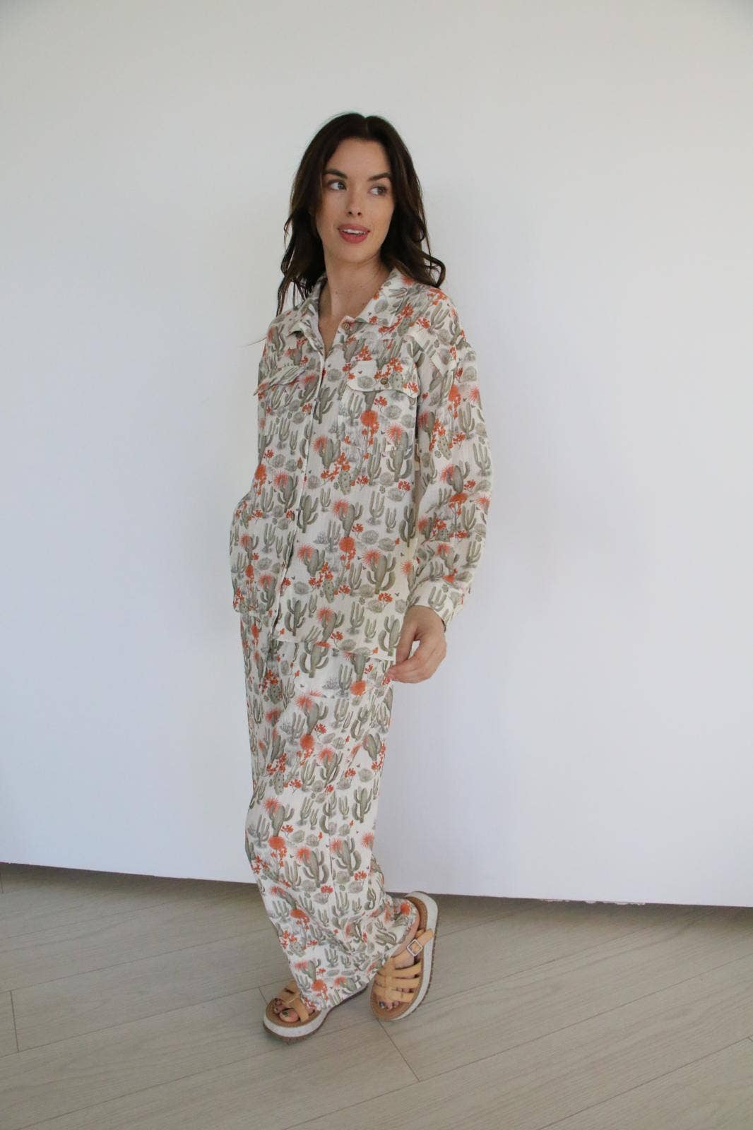 TH1301 CACTUS GAUZE TOP (7 Piece)