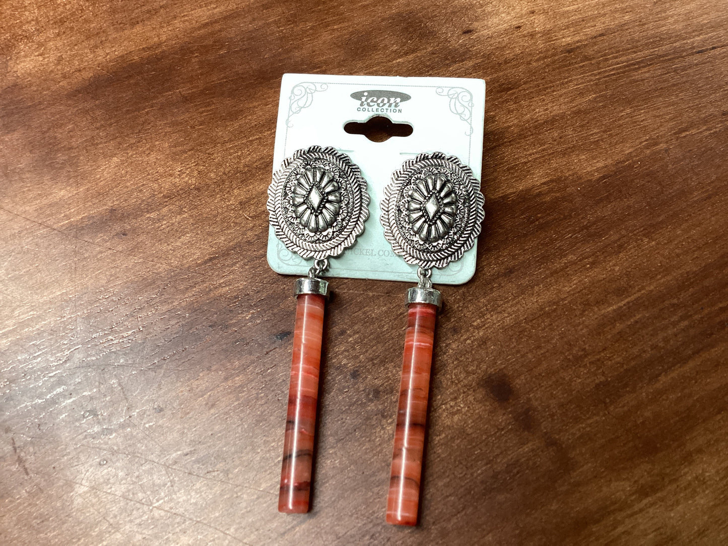 Silver red rock dangled earrings