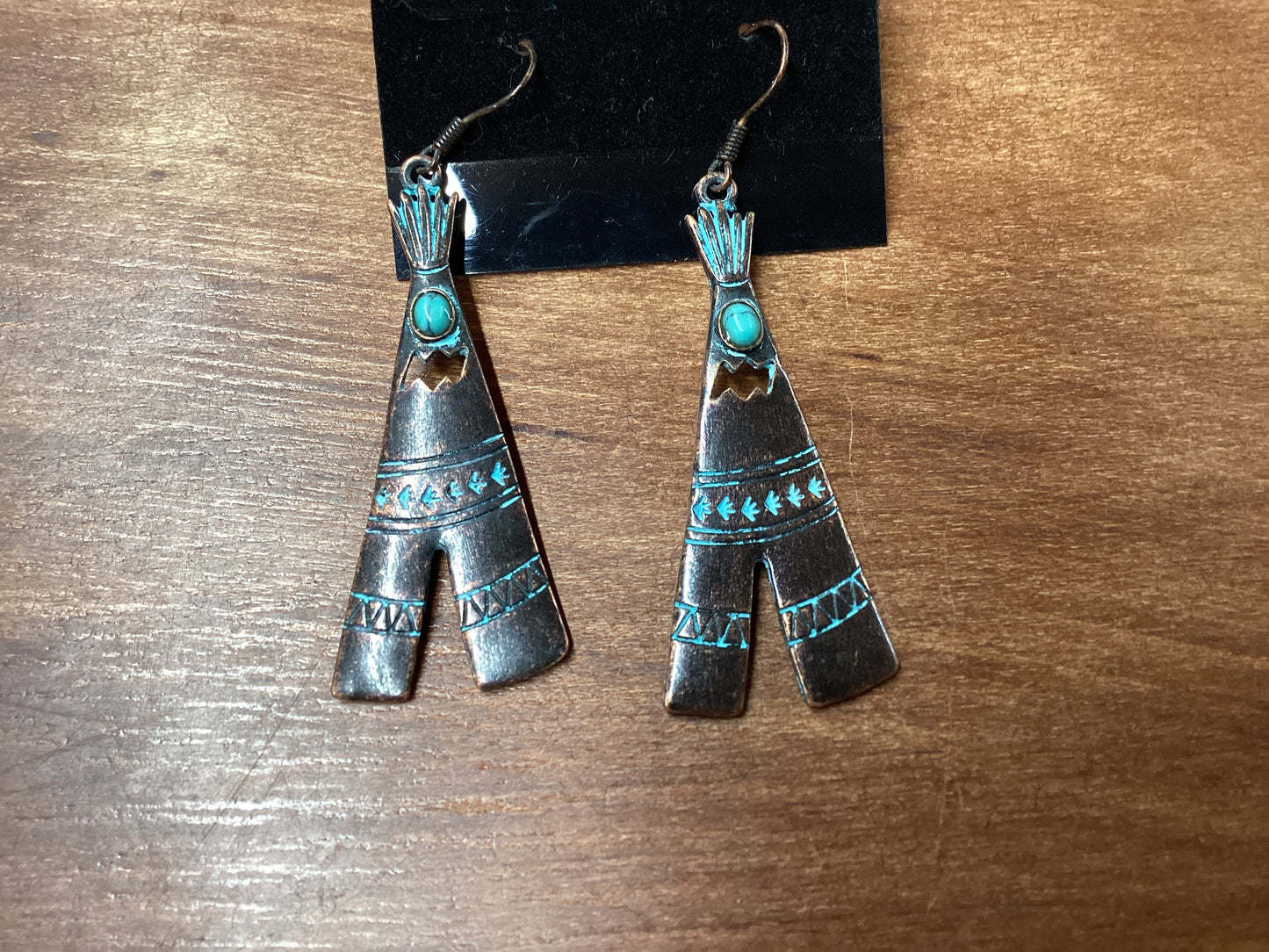 Vintage tee pee earrings