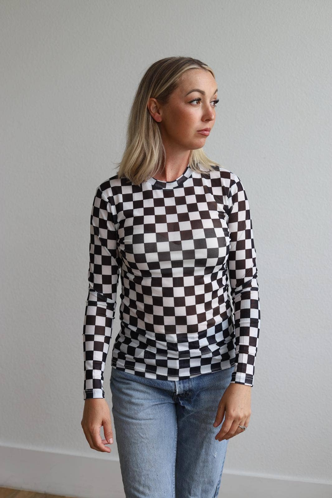 TH1221 BLACK CHECK MESH TOP (7 Piece)