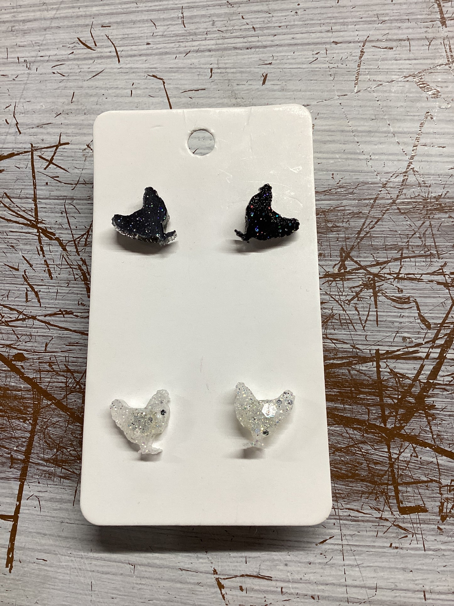 Chicken stud earring