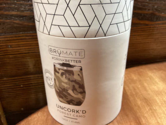 Brumate Uncork’D-Forest Camo