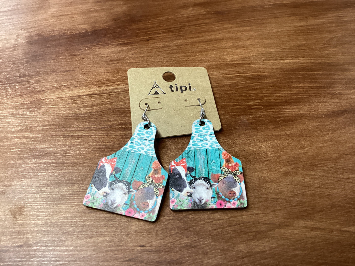 Tipi cow, sheep, pig cow tag