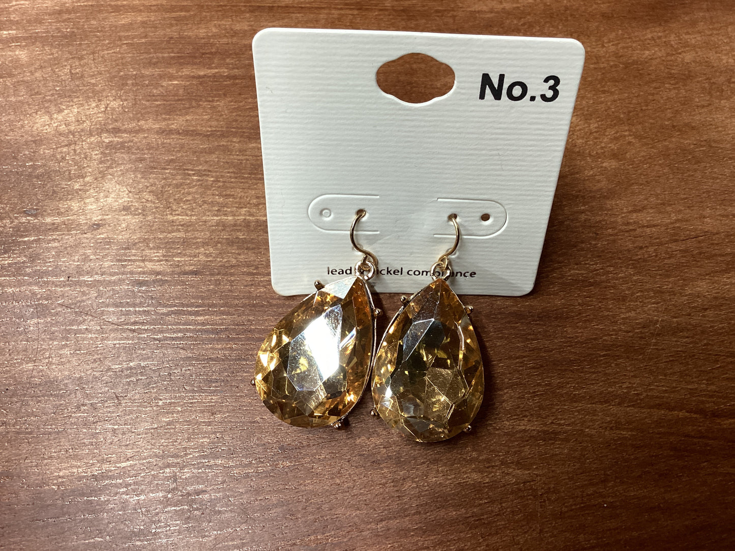 Tear drop gem stone gold earrings