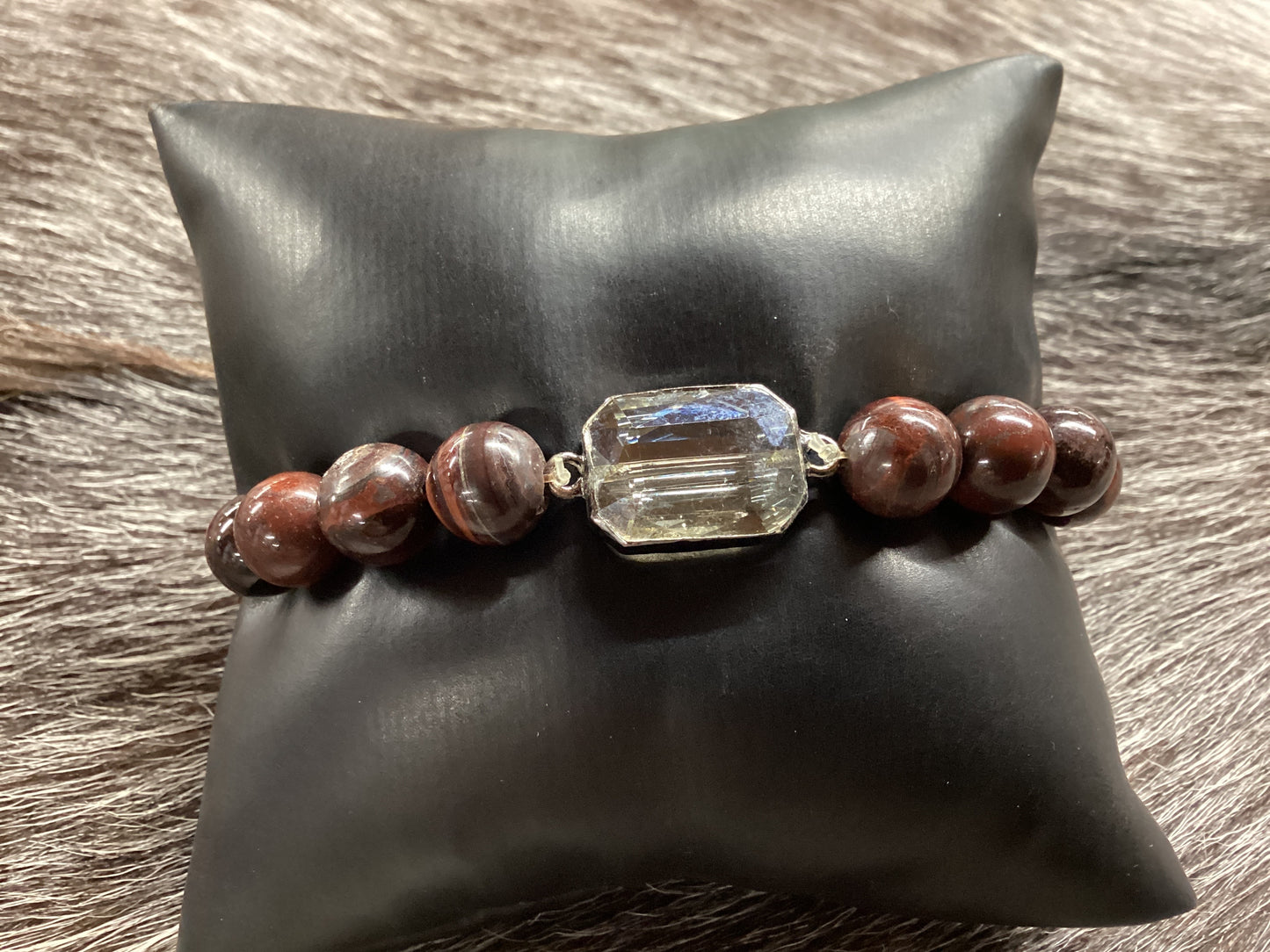 Brown bead/stone bracelet