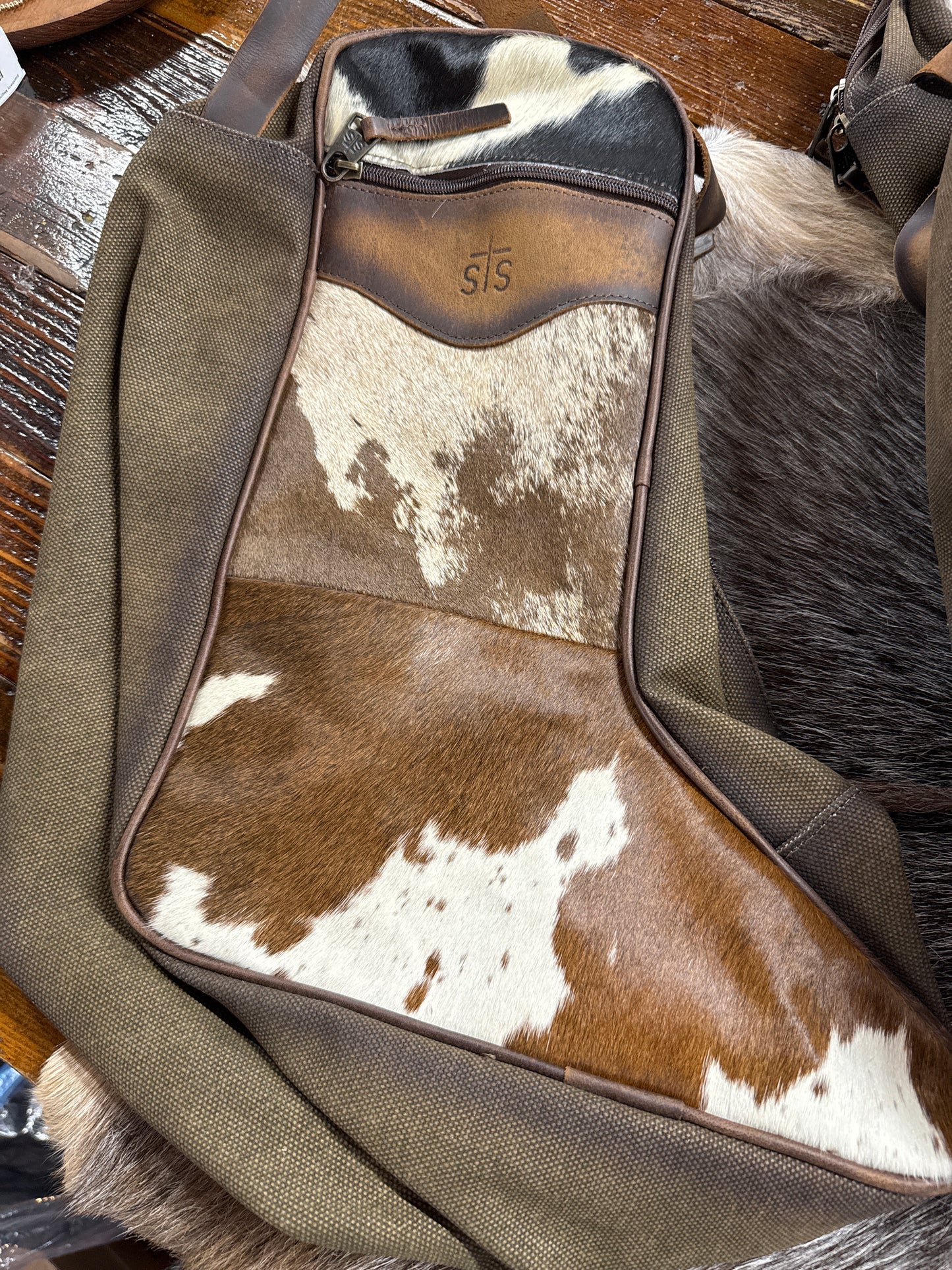Cowhide Boot Bag STS Ranchwear 39960