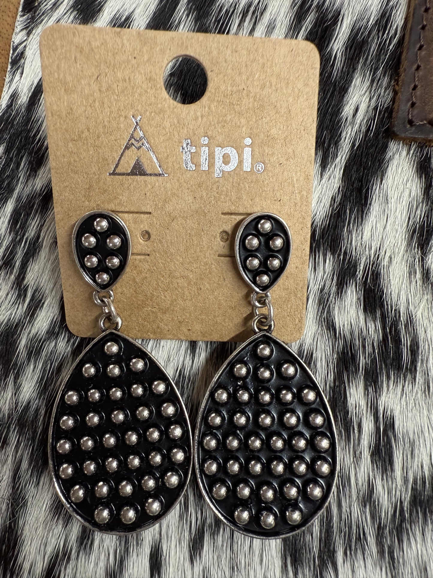 Gun Metal Dot Teardrop Earrings