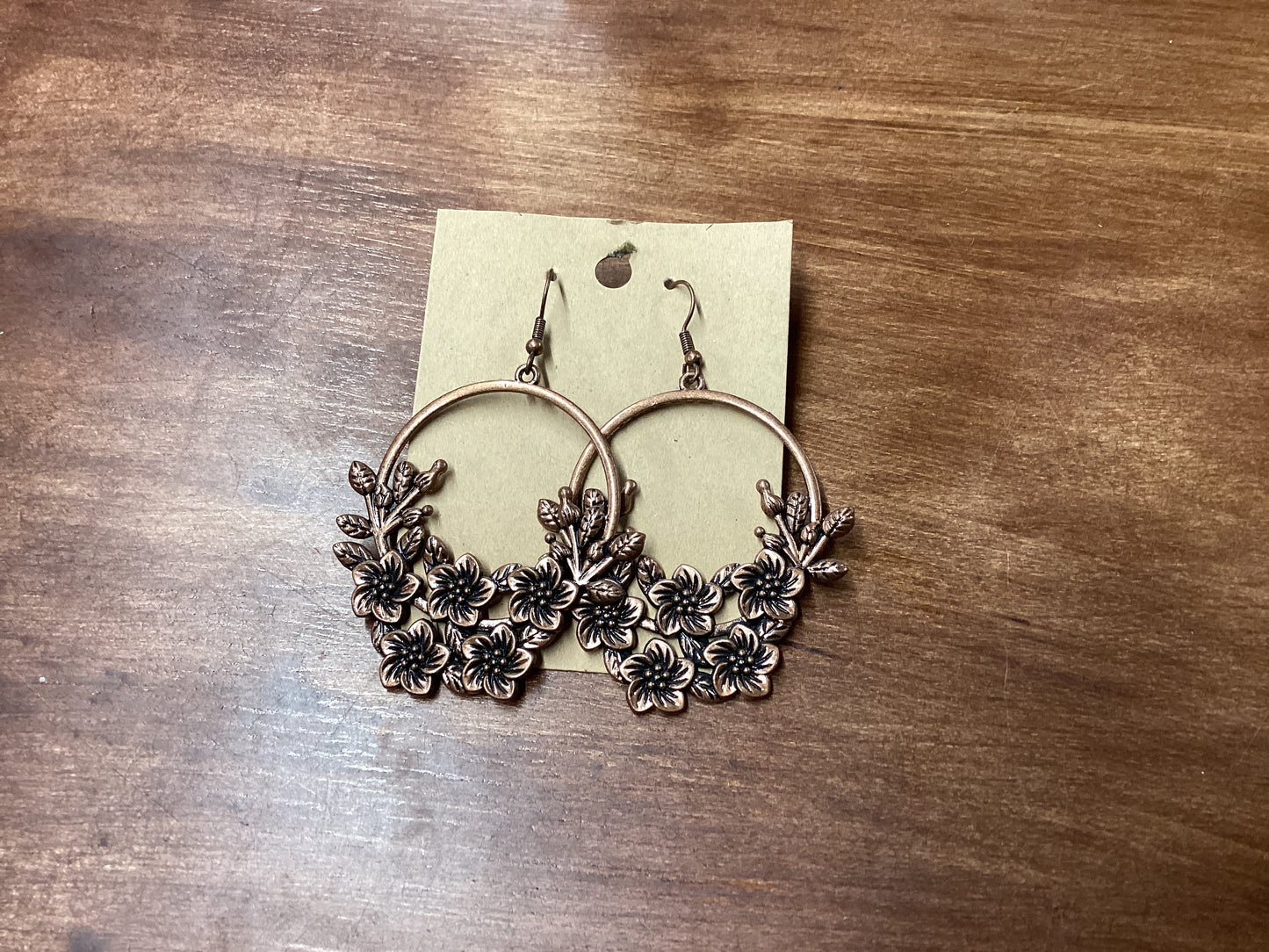 Copper round w/flower earrings