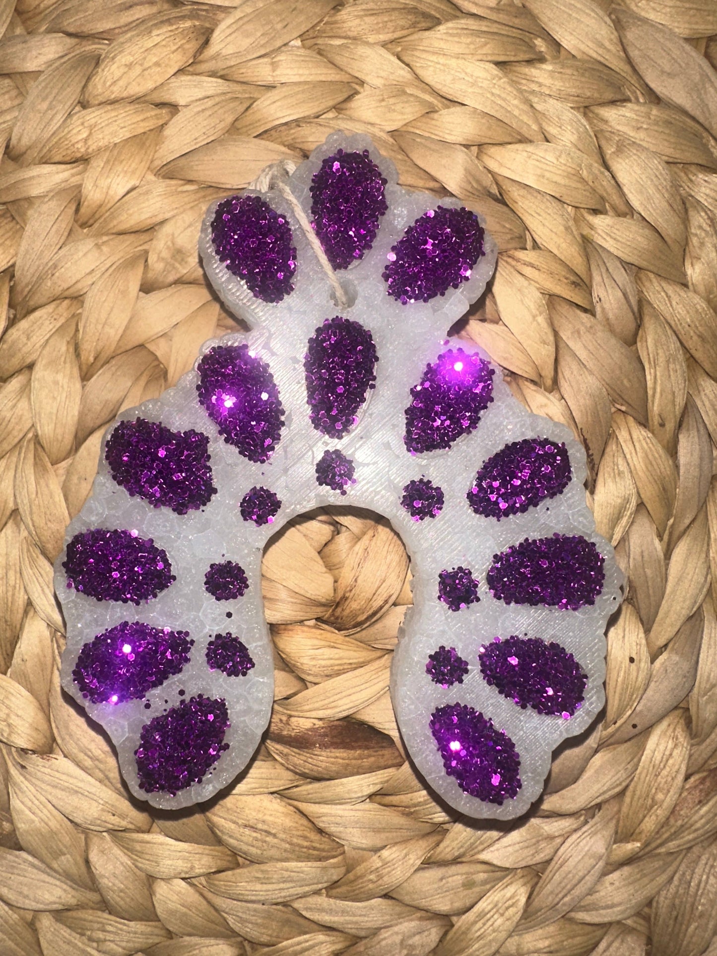 Squash Blossom Freshie: White/Teal / Leafcutter