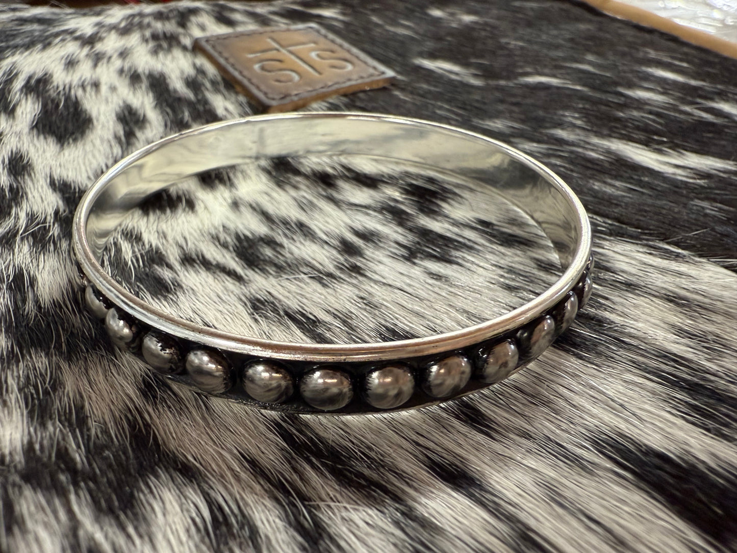 Gun Metal Drop Bracelets