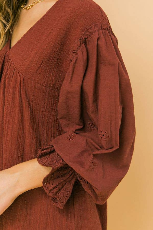 A textured/eyelet combination woven top -LT1150: BURGUNDY Flying Tomato