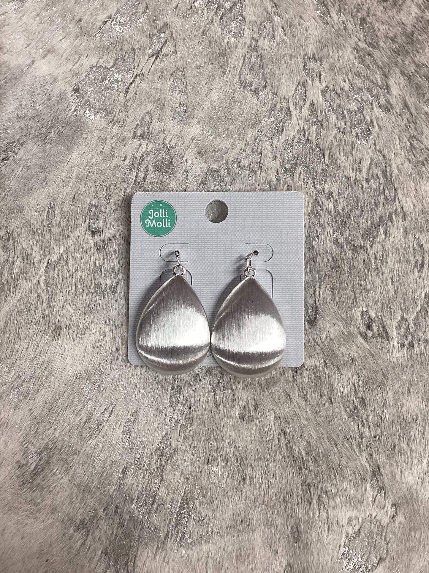 Jolly molli Oval earrings