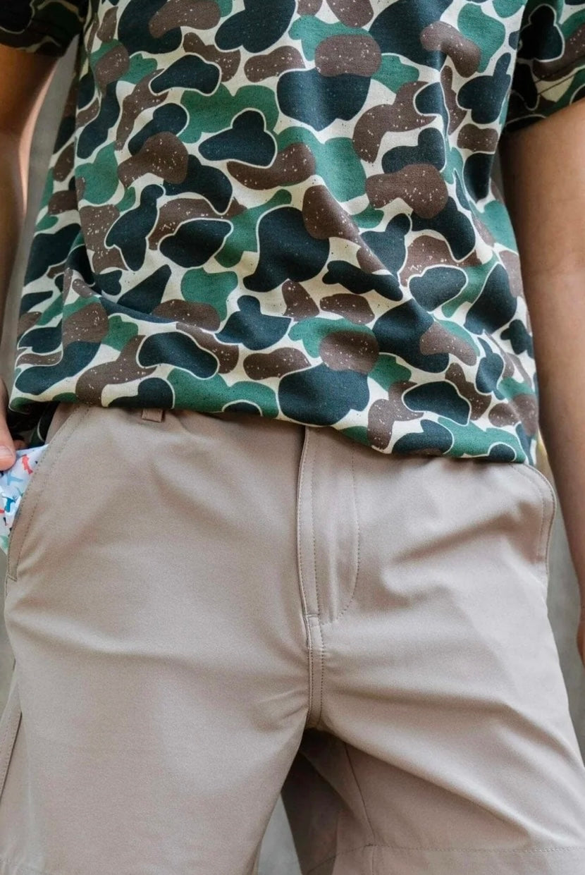 Everyday Shorts Desert Tan Fish Pocket ES-DT-F Burlebo