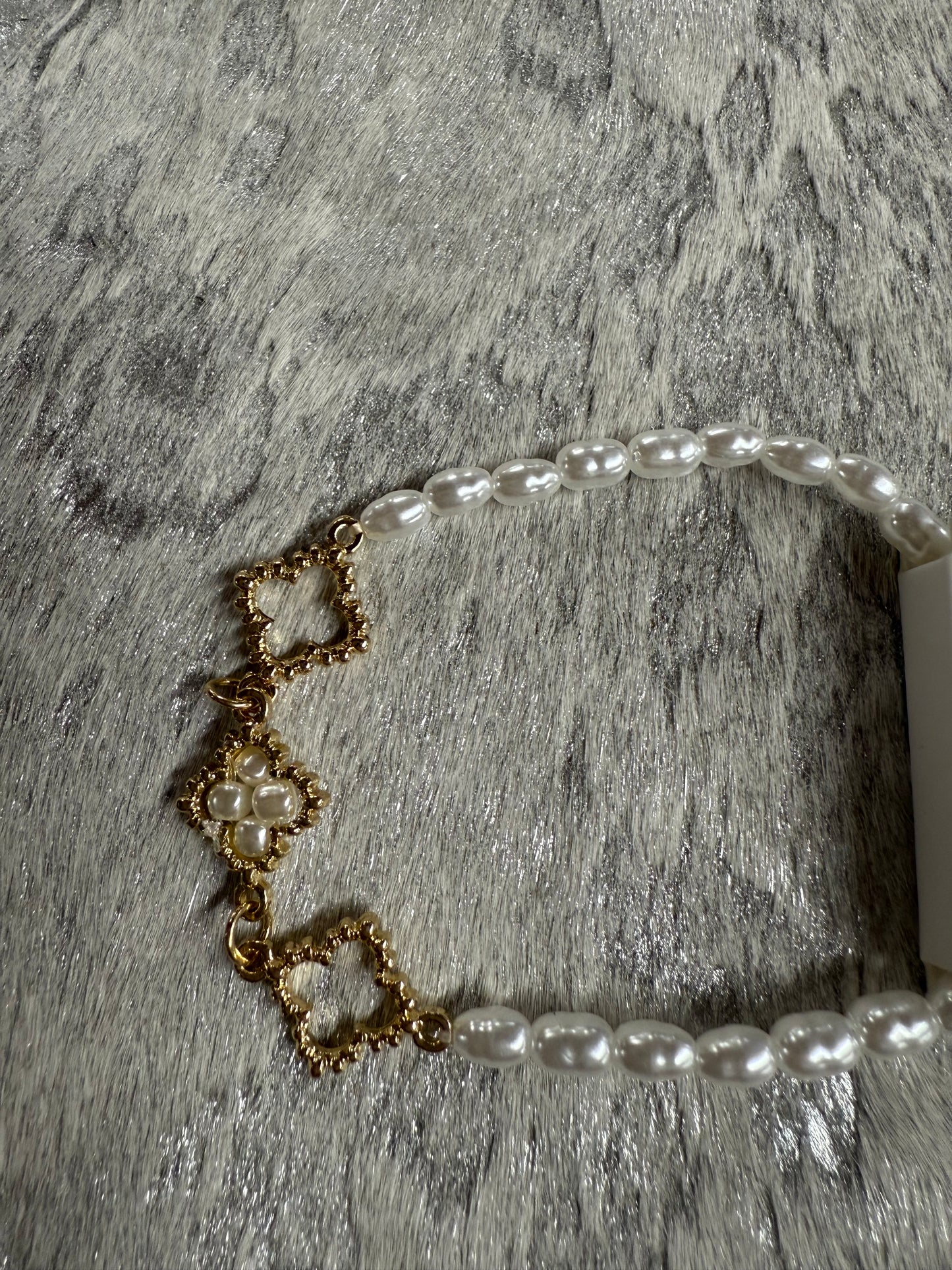 Juliet Pearl and Gold Bracelet