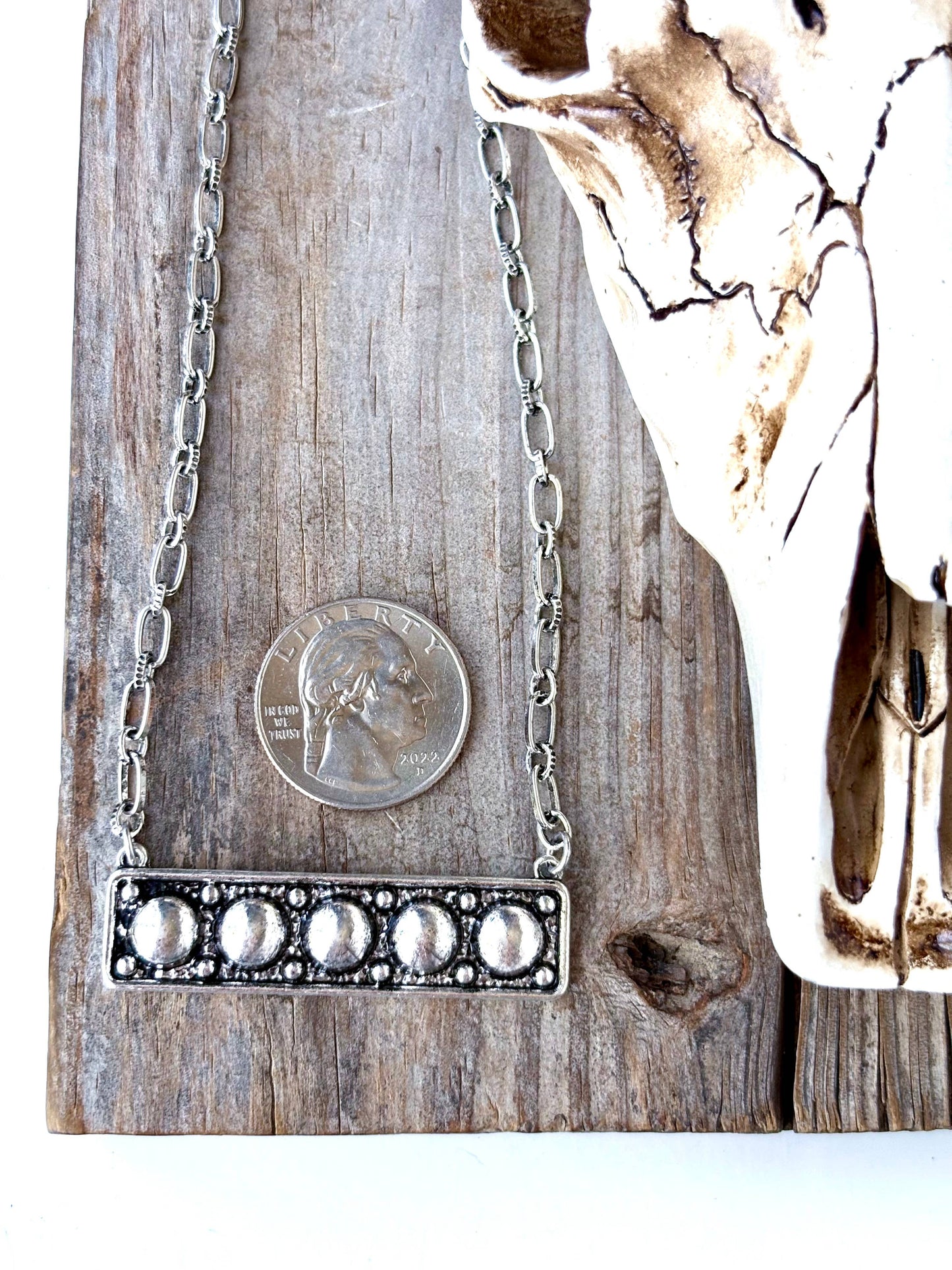 Western Style Embossed Bar Pendant Necklace