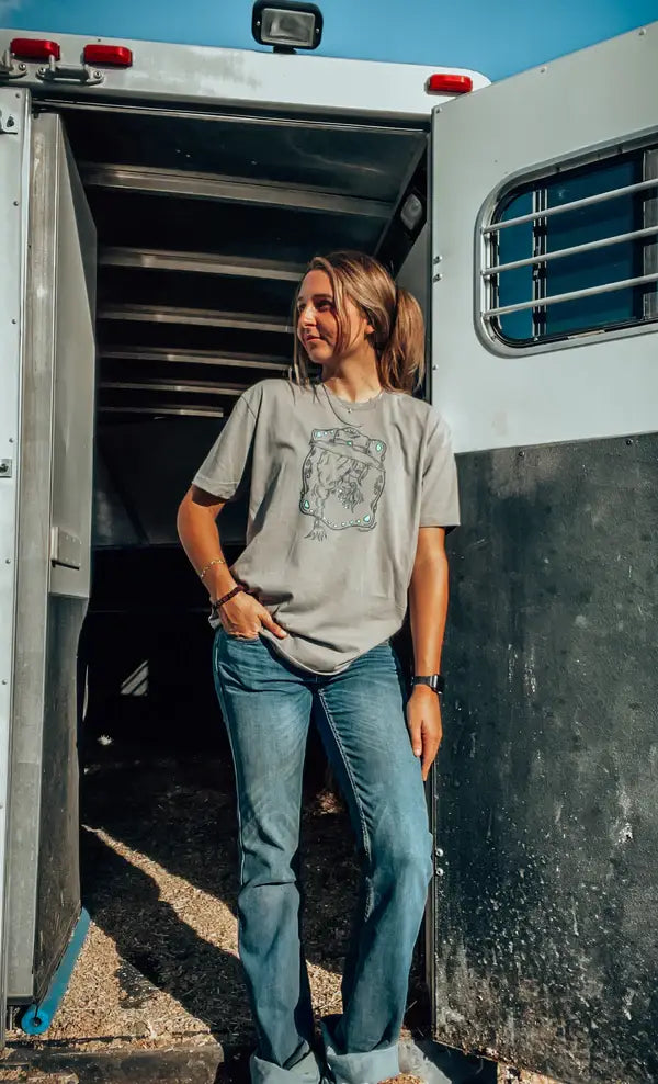 Gypsy Cowgirl Silhouette Tee: Olive / Modern Cowgirl