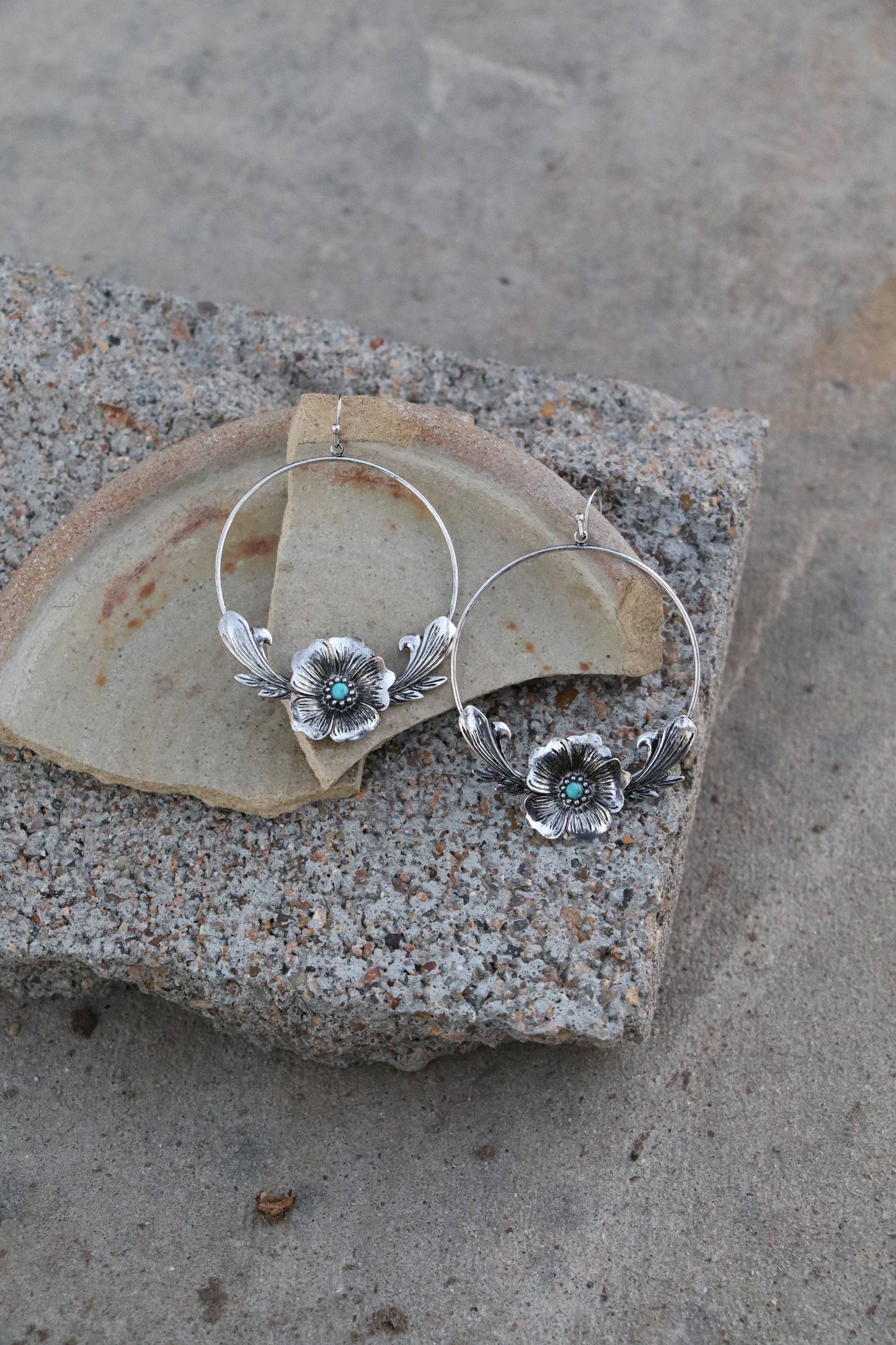 FLOWER CASTING WITH TURQ STONE Earrings Turquoise Haven