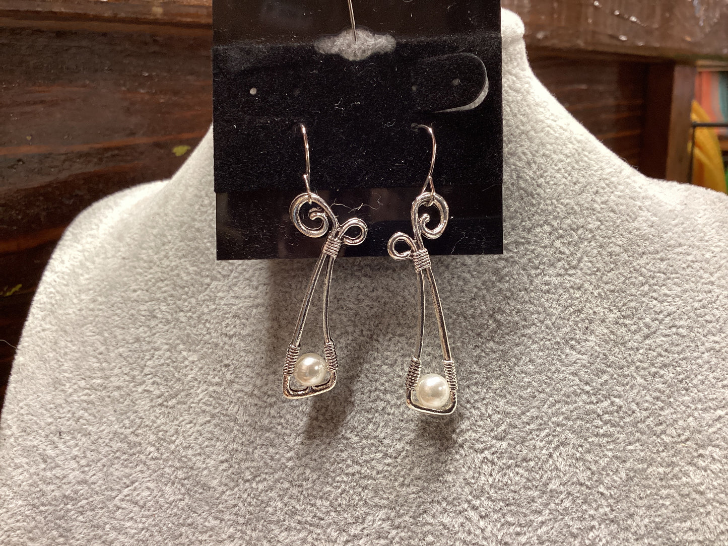 Silver Wire With Pearl Earrings
