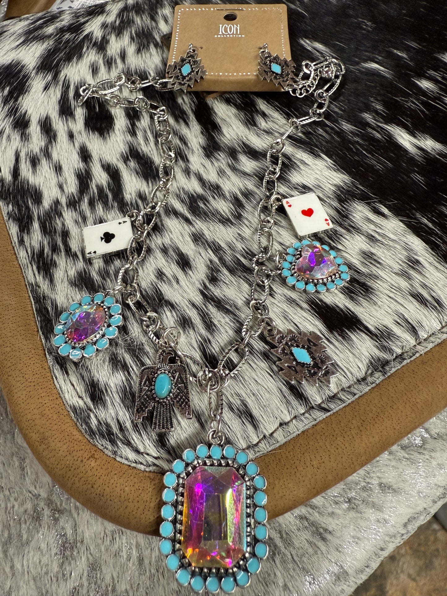 Aces western Necklace and earrings set
