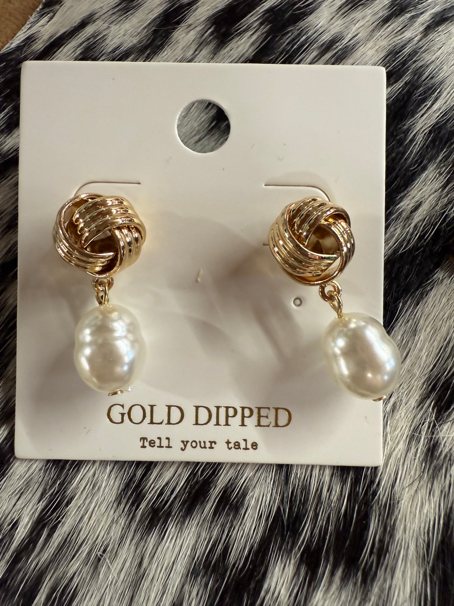 Knotted Pearl Earrings
