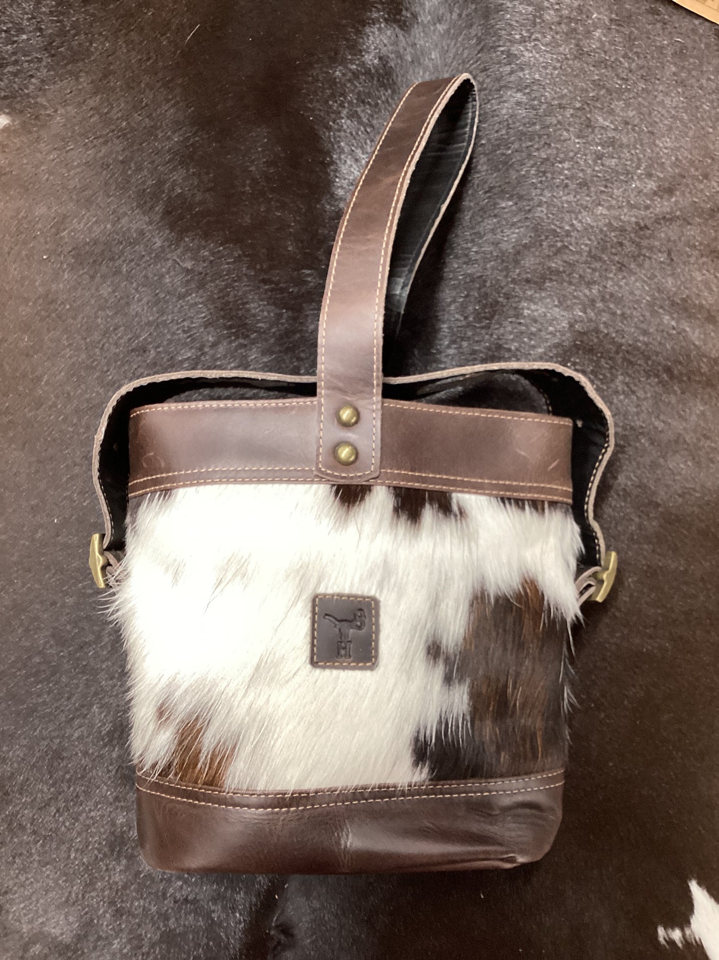 Double Wine Bag - Hides and Skins