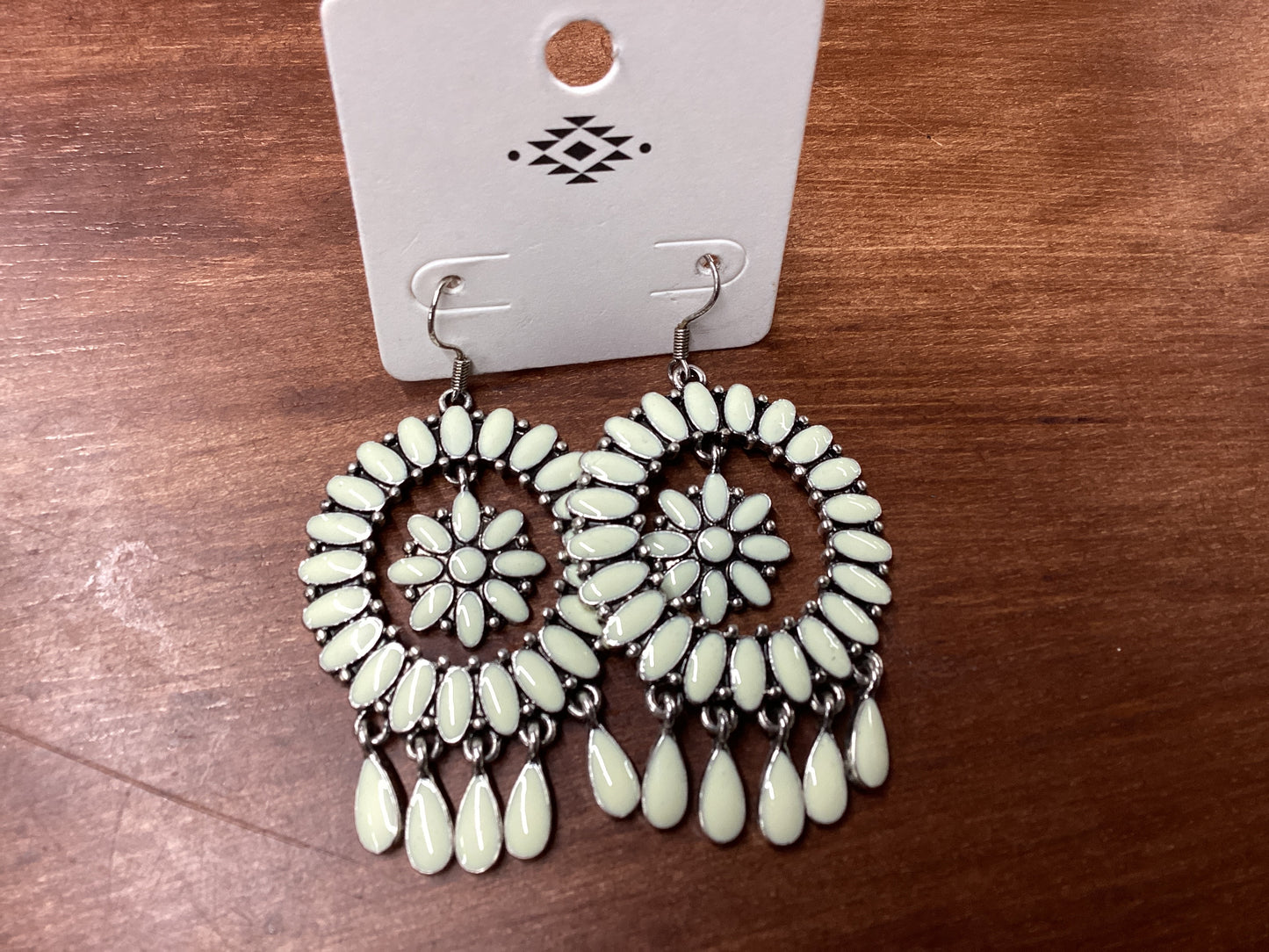 Silver round w/stone,flower dangled earrings