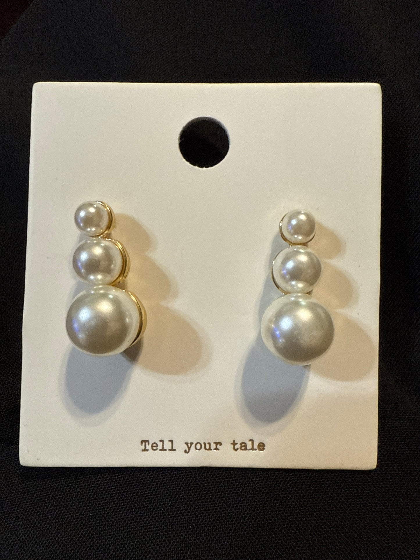 Triple Stack Pearl Tell your Tale Post earrings FE7324 GDCRM