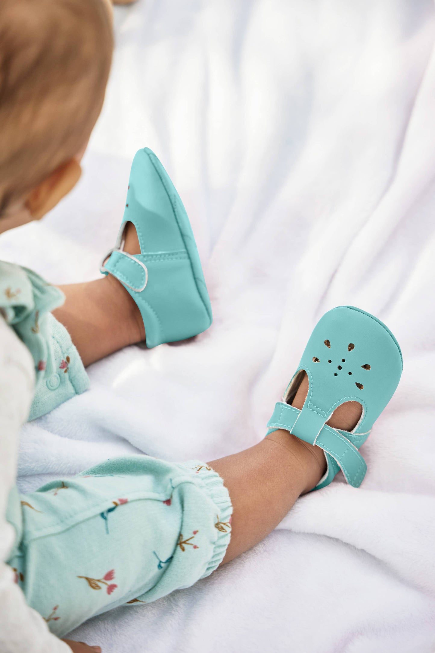 Mary Jane Eco Steps Crystal Blue: Juju bee