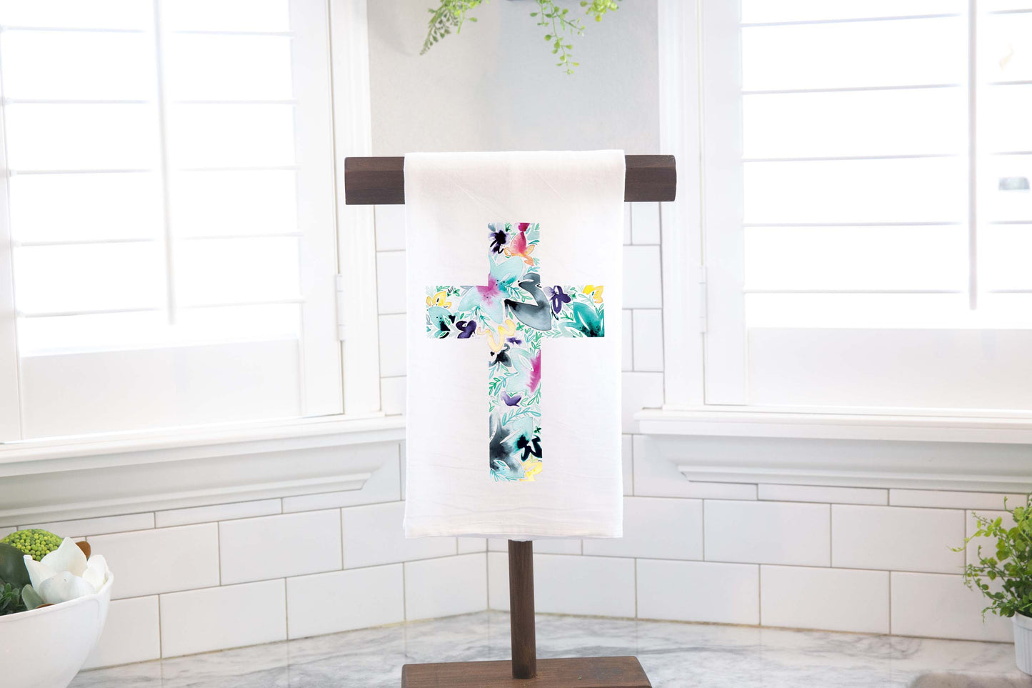 Cross Flour Sack Tea Towel: Towels with Hangers Amanda Klein