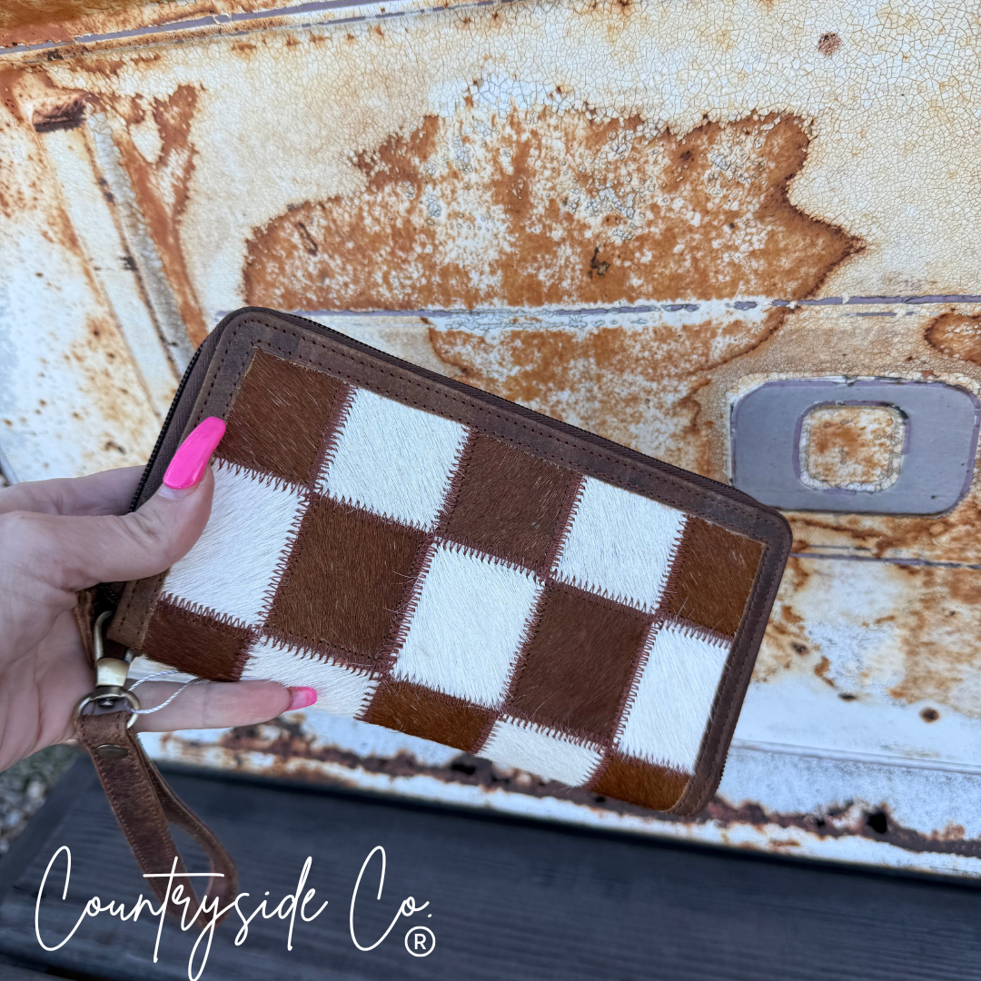 Checkered Cowhide Womens Wallet Wristlet Trendy: Black Or Brown Texas Western Cowhide