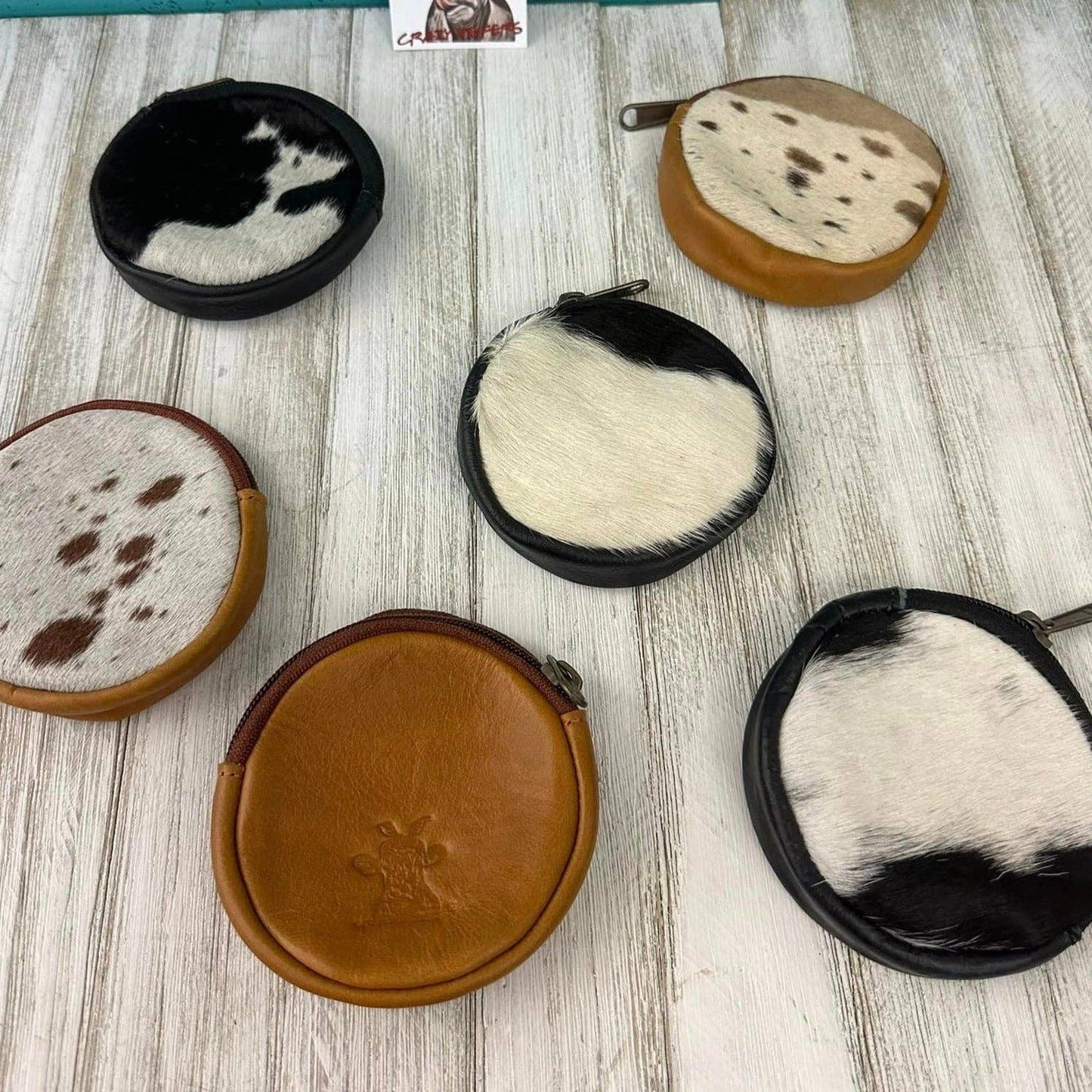 CHW Cowhide Coin Purse Round (Hide colors vary)