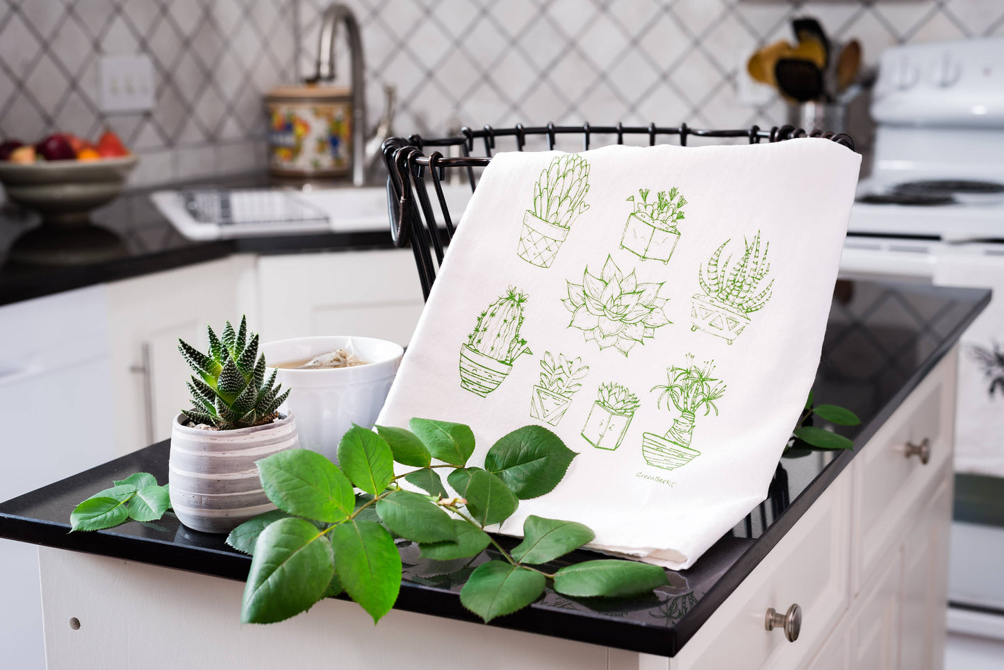 Succulent Dish Towel | Tea Towels | Flour Sack Dish Towels Green Bee