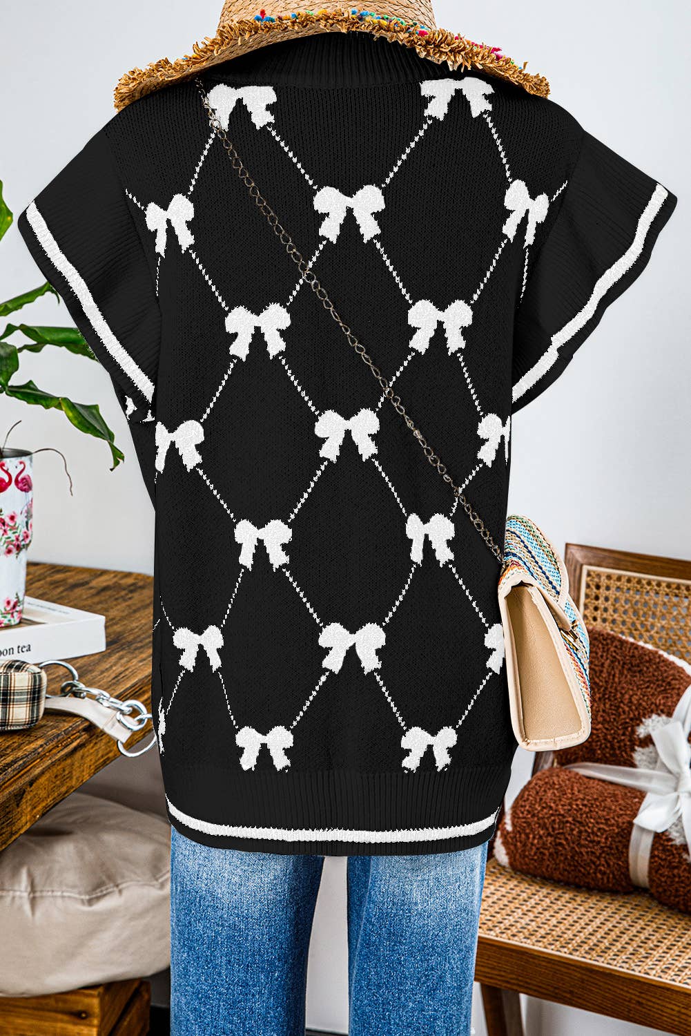 Fashion-W Preppy Vibes Bow Print Zipped Collar Sweater Tee: Black with White Bow Fashionw