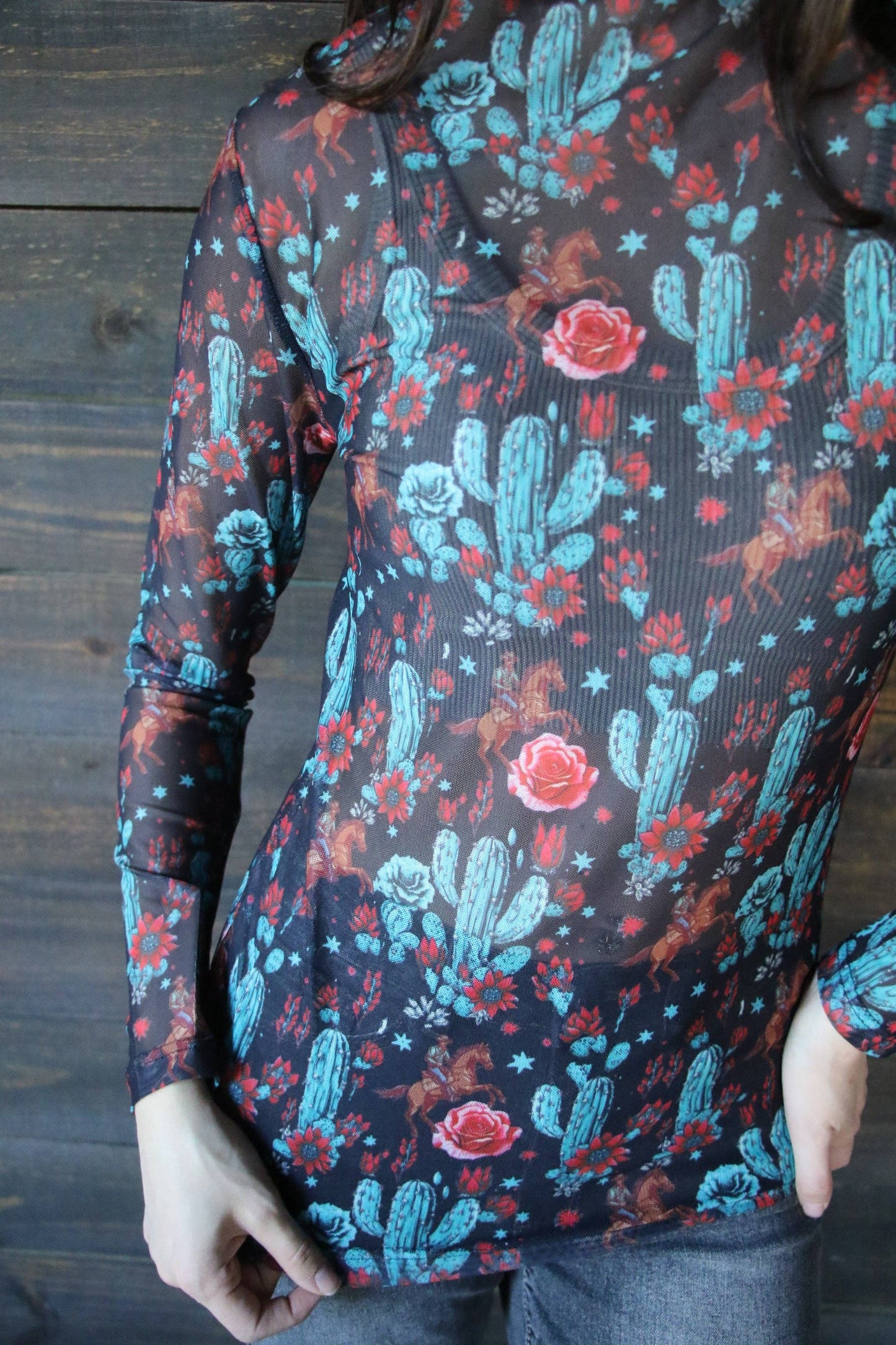 BLACK BUCKING CACTUS MESH TOP TH