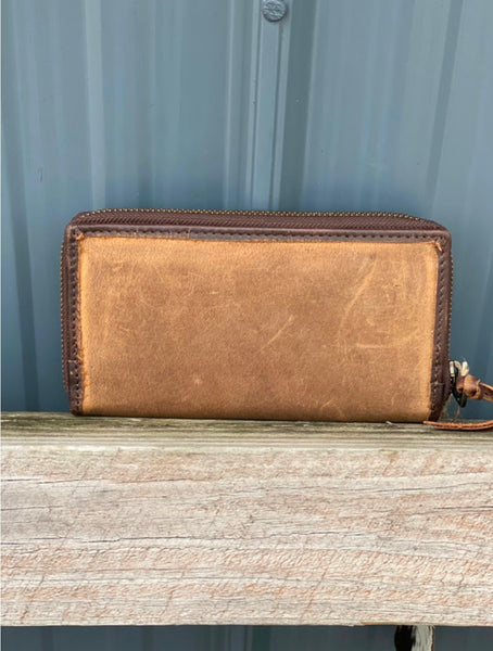 Cowhide Bifold ll Wallet STS Ranchwear 68371