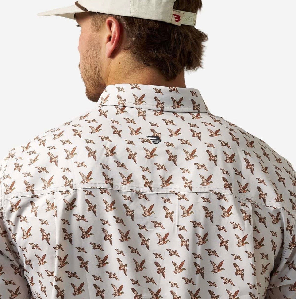 MALLARDS FLYING IN PERFORMANCE BUTTON UP Burlebo PBU-MFI
