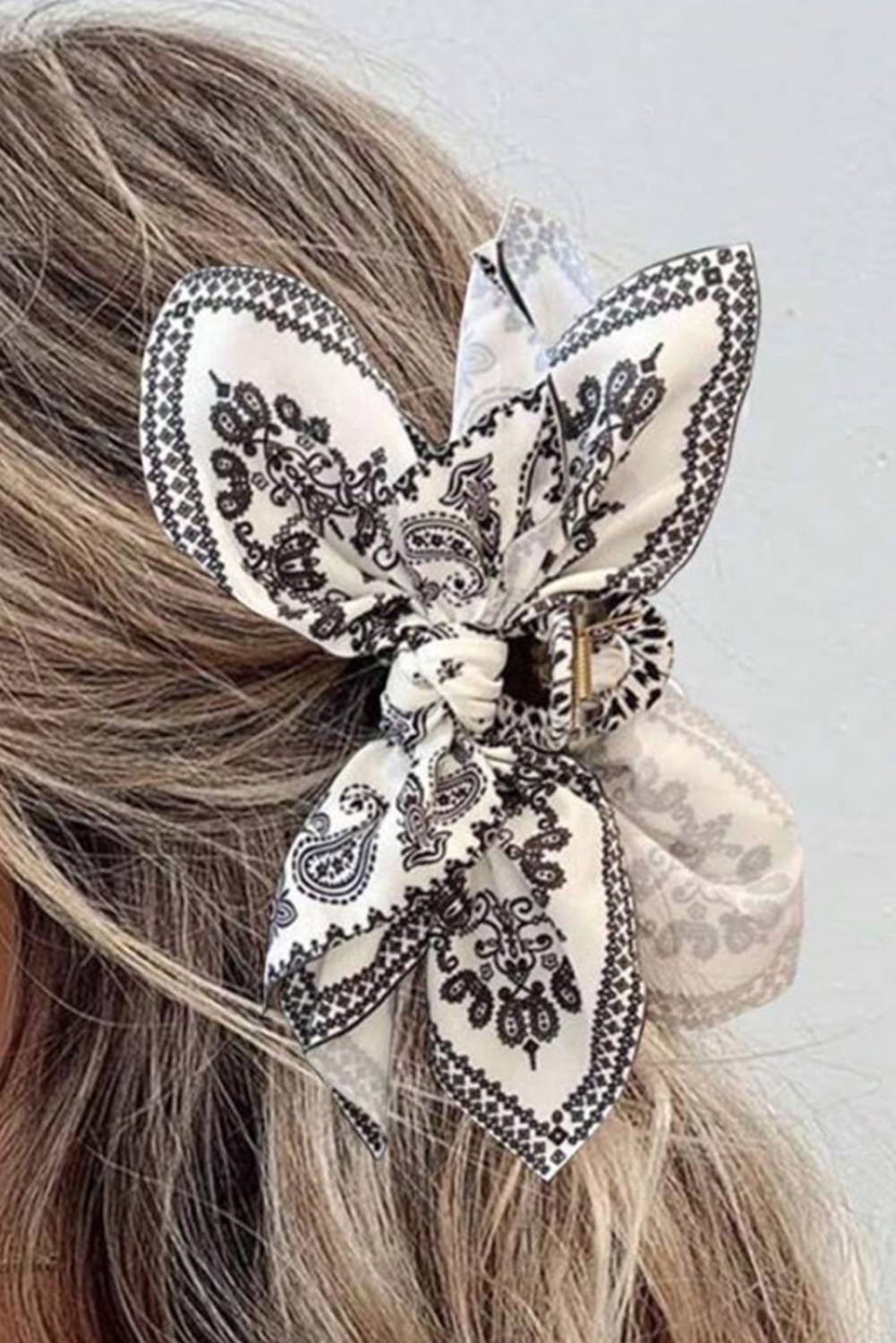 Paisley Floral Print Bow Knot Hair Clip Gifts: Black / ONE SIZE