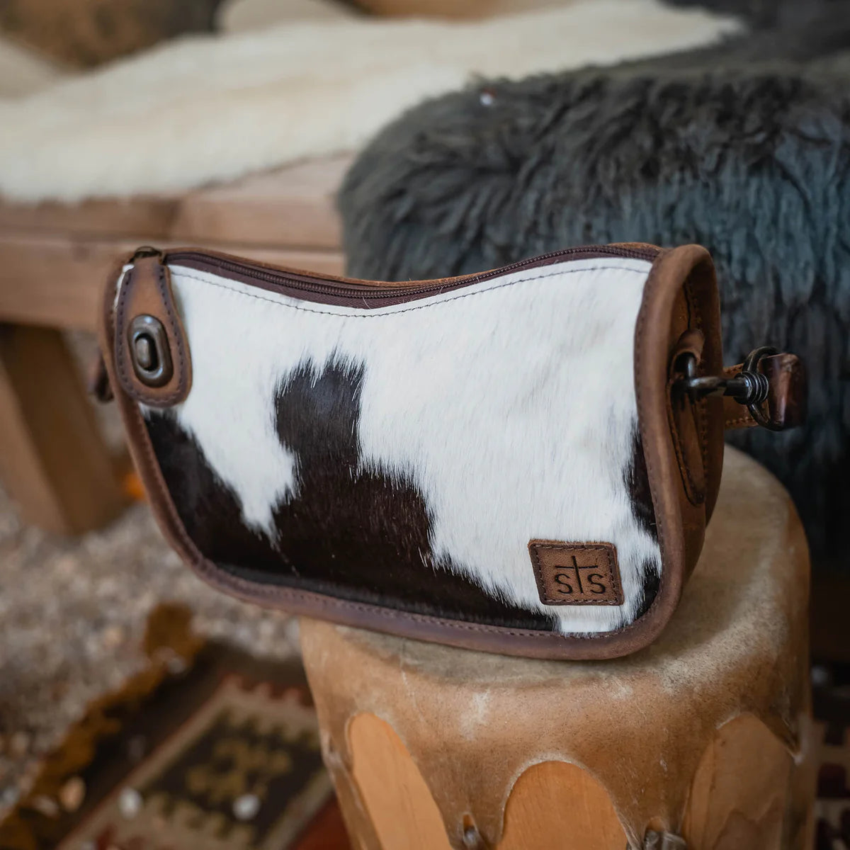 Cowhide Emmy Purse STS Ranchwear 34296