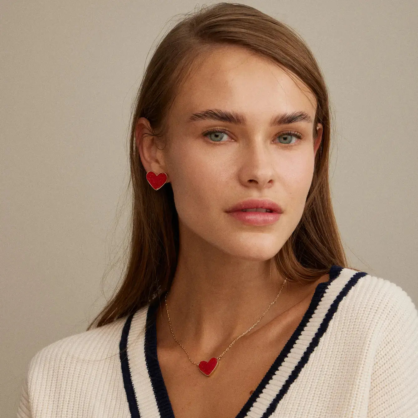 Heart Druzy Stone Stud Earrings: Red / One / 4SE31170