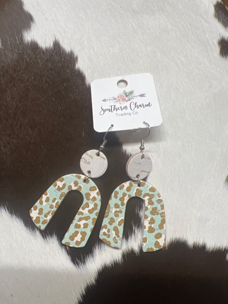 2.5" White & Sea Green Leopard Rainbow Corkies Doohickie