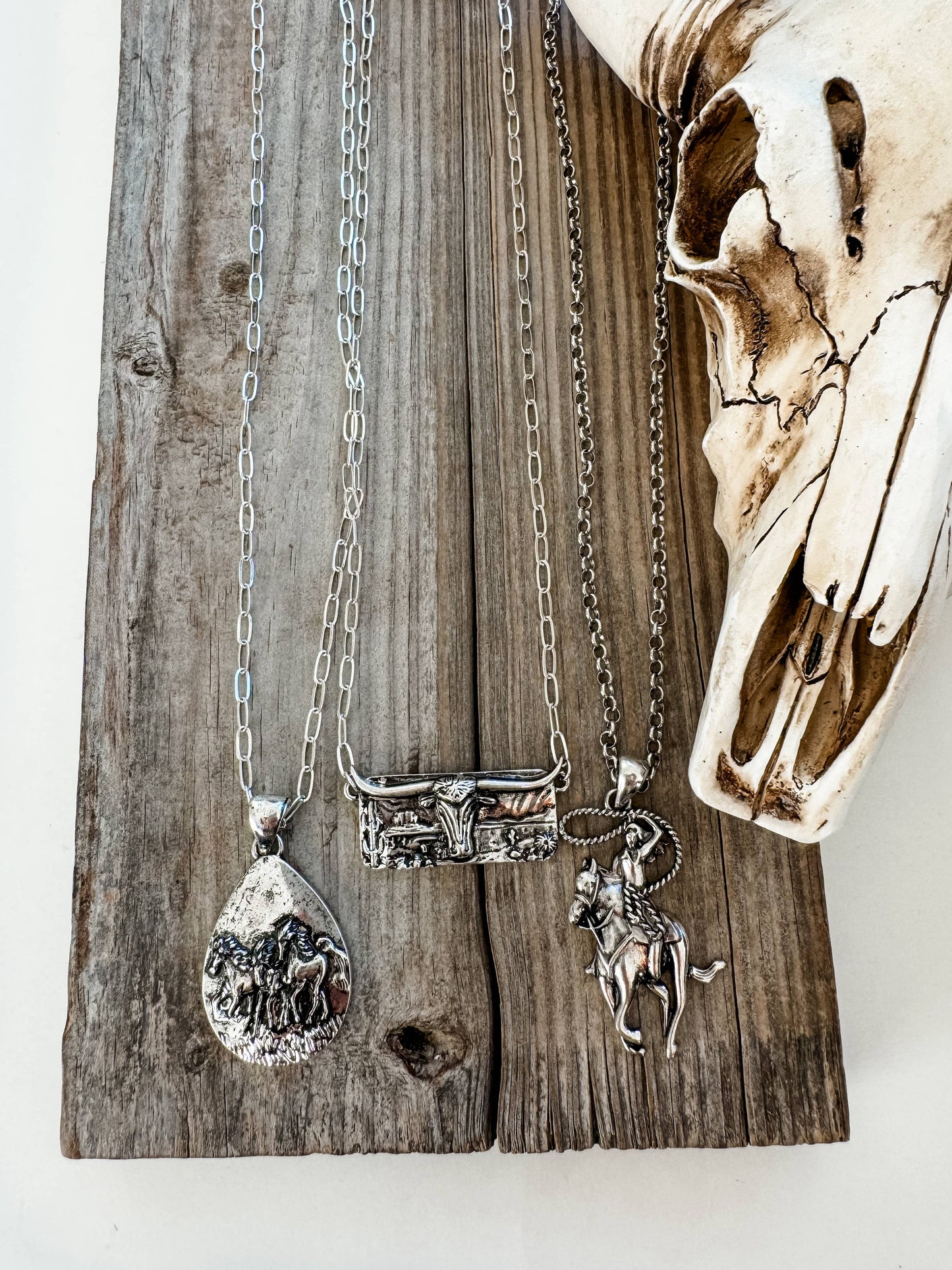 Western Rodeo Cowboy Necklace - Cowboy Rodeo Steer Horses: RODEO - COWGIRL Or Steer