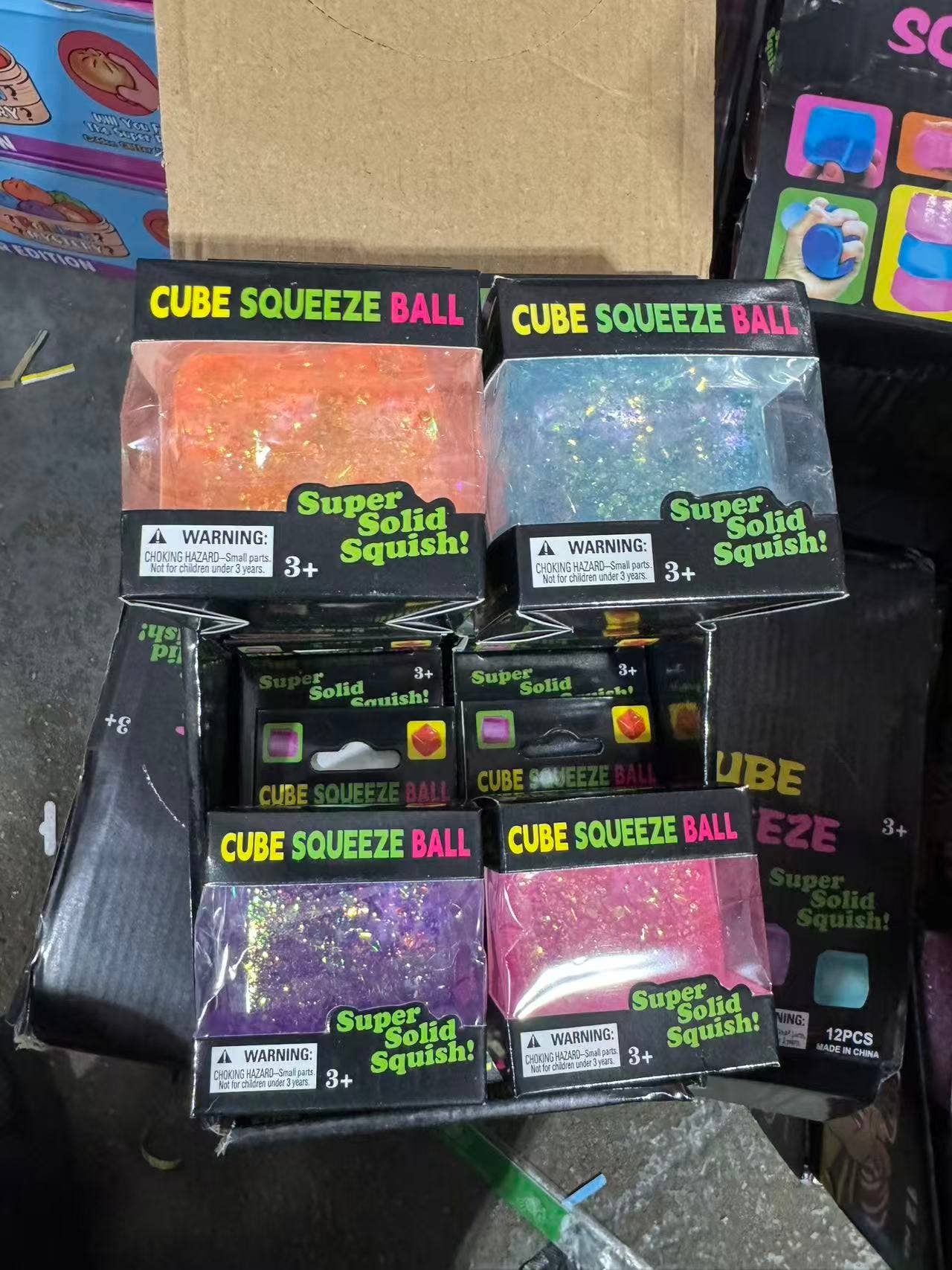 Glitter Cube Squishy Toy