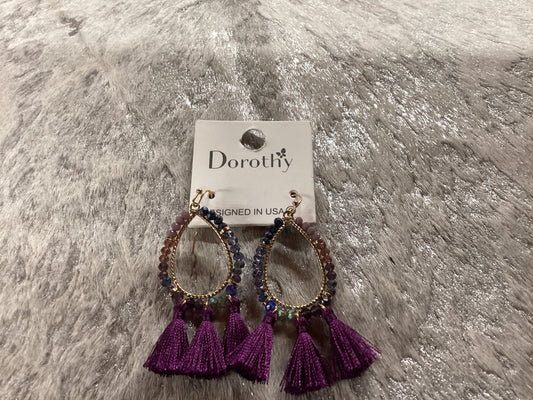 Purple fringe earrings with stone