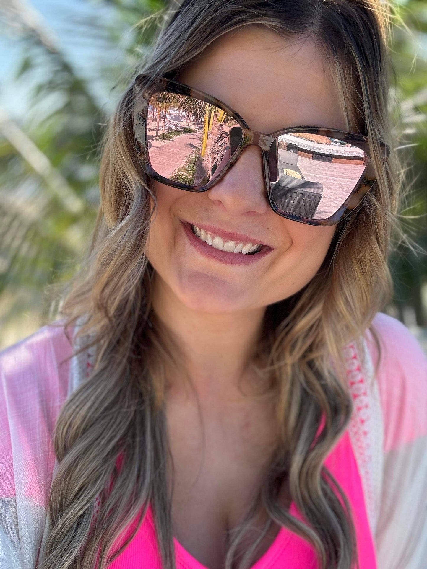 Callie - Medium Cat Eye Sunglasses: Cheetah FL Dax