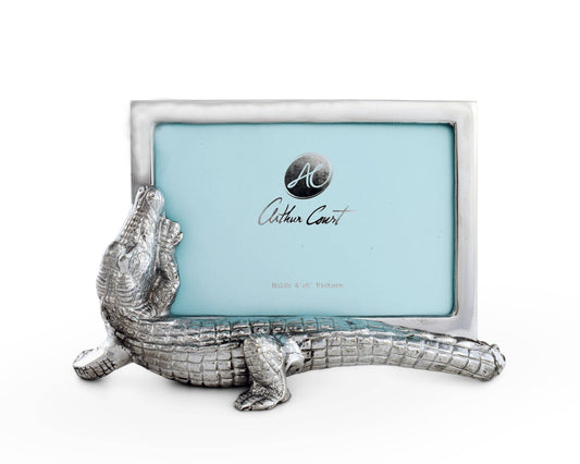 Alligator Photo Frame - Gleaming Finish: 4 x 6