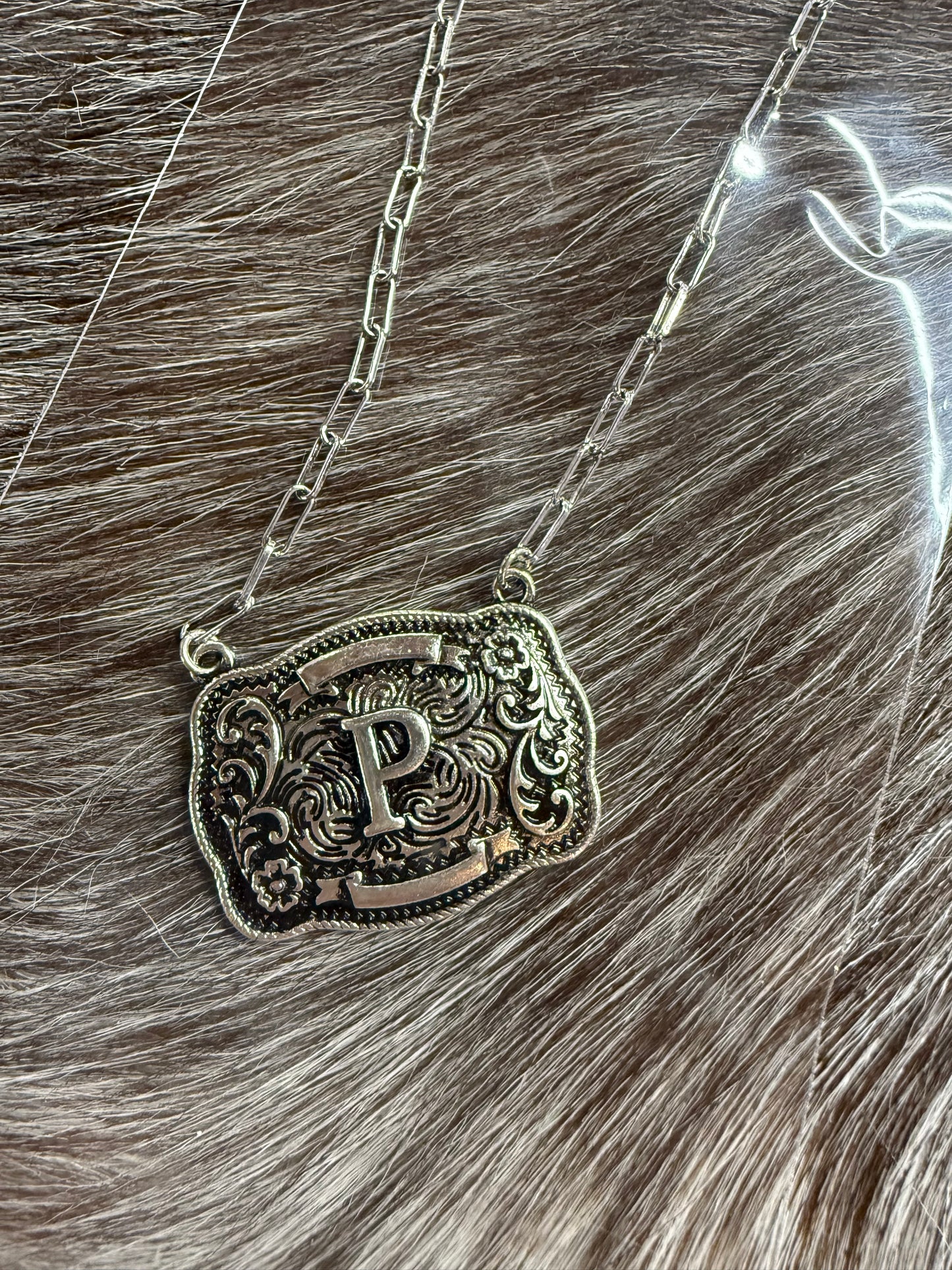 Initial Buckle Style Necklace Tipi