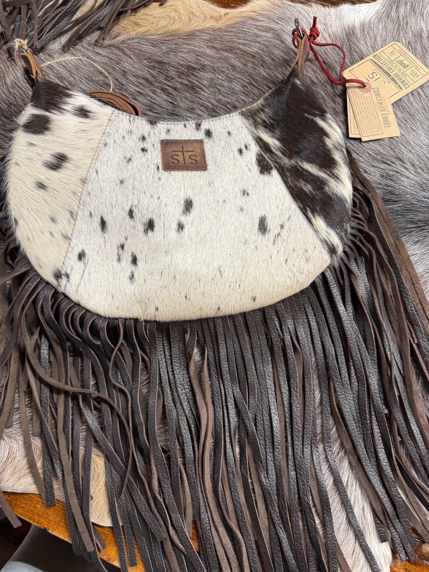 Cowhide Nelly Fringe Crossbody Purse STS Ranchwear 35942