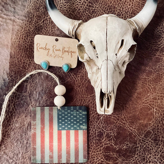 Distressed American Flag 🇺🇸 Felt Freshie: Ranchy Roan