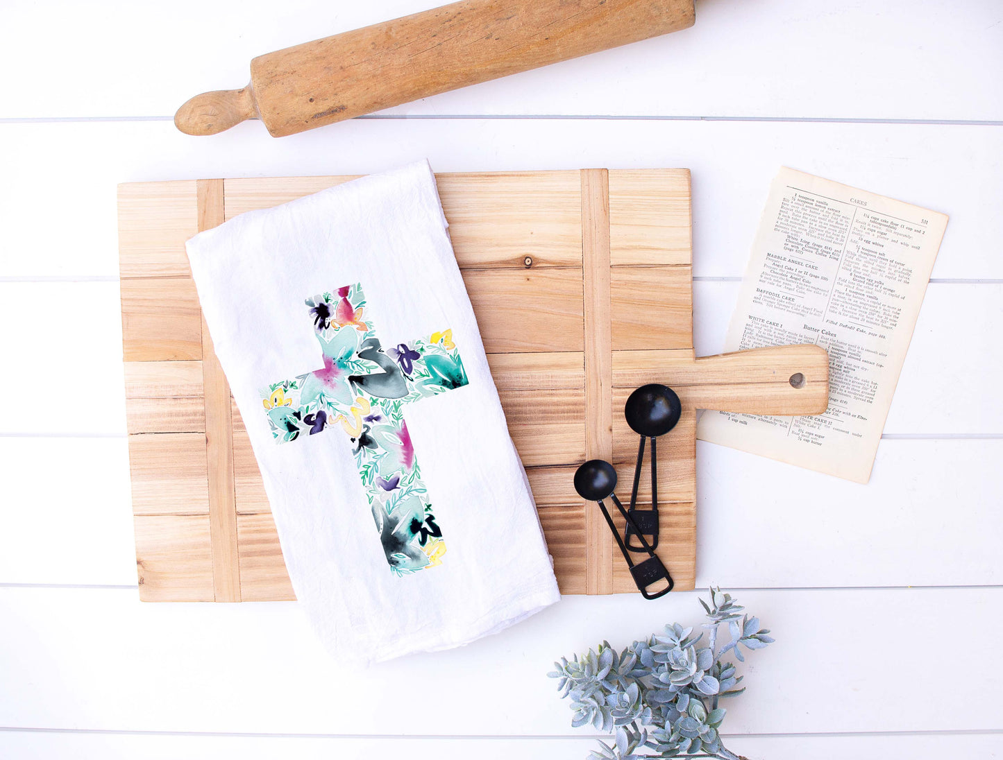 Cross Flour Sack Tea Towel: Towels with Hangers Amanda Klein