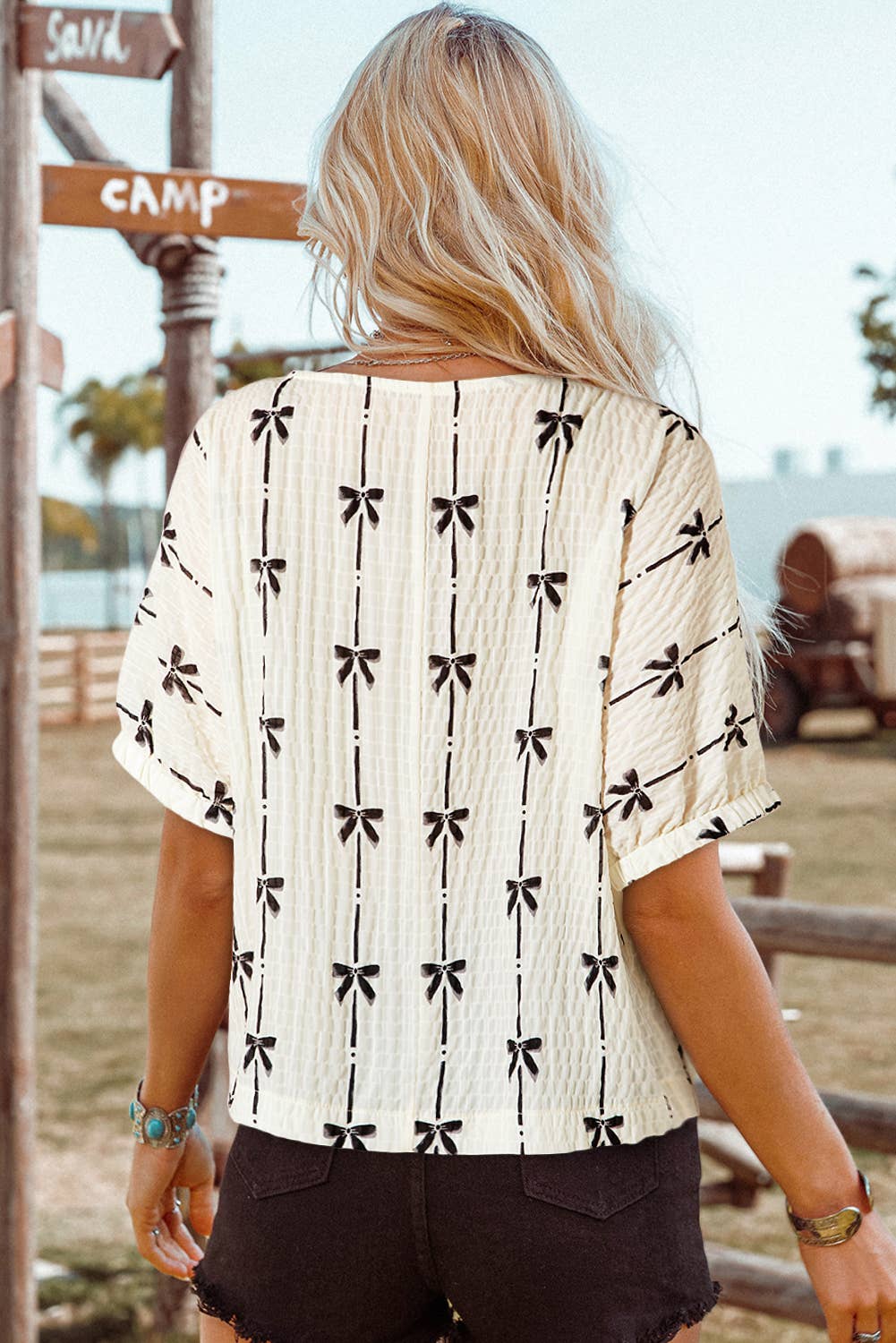 Fashion-W Bow Print Puff Short Sleeve Top: White with Black Bows Fashionw